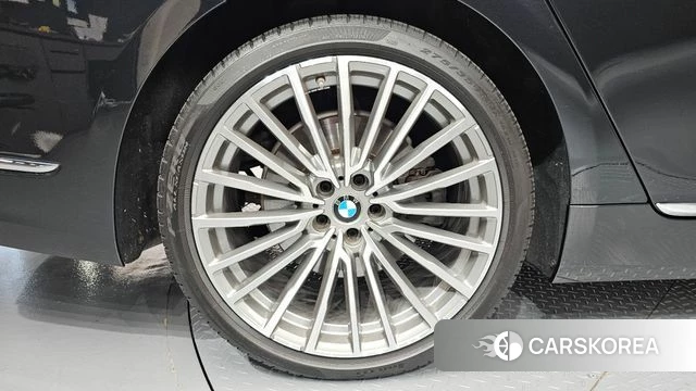 BMW 7 Series (G11) id 4580657 из Кореи 26