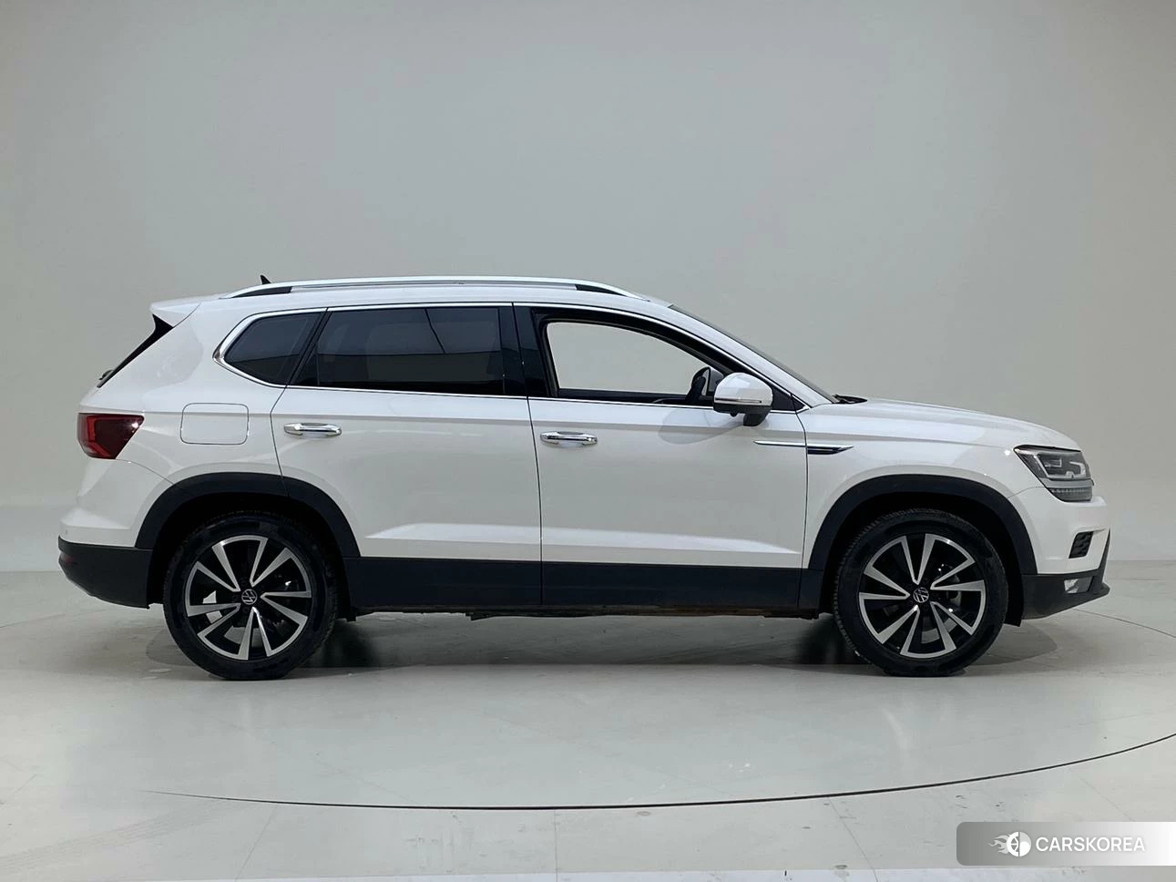 Volkswagen Tuyue id 4513533 из Китая 10