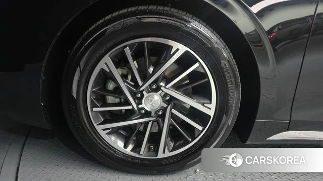 Hyundai The New Grandeur IG id 3852383 из Кореи 15