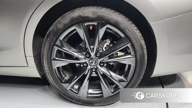 Lexus ES300h 7th generation id 3596349 из Кореи 15