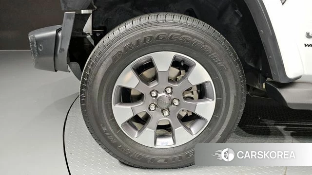 Jeep Wrangler (JL) id 4396933 из Кореи 28