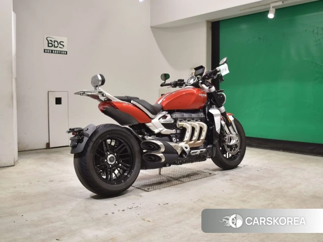 Triumph ROCKET 3 R 2021 из Японии, фото 5