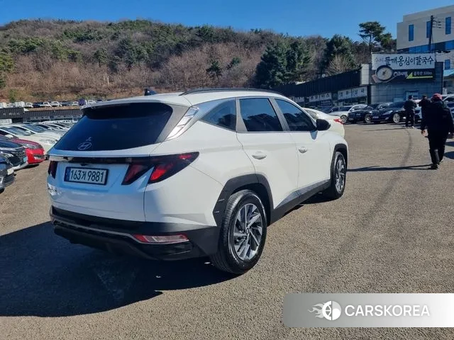 Hyundai Tucson (NX4) id 3756985 из Кореи 15