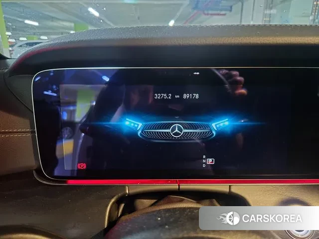 Mercedes-Benz E-Class W213 2022 Белый из Кореи, фото 5