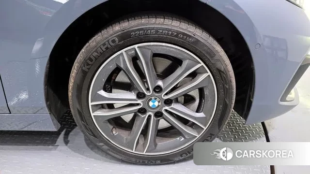 BMW 1 Series (F40) id 3567120 из Кореи 15