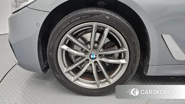 BMW 5 Series (G30) id 3275702 из Кореи 15