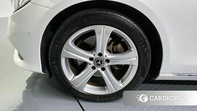 Mercedes-Benz E-Class W213 id 3912028 из Кореи 15