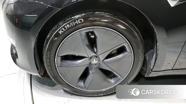 Tesla Model 3 id 2932184 из Кореи 15