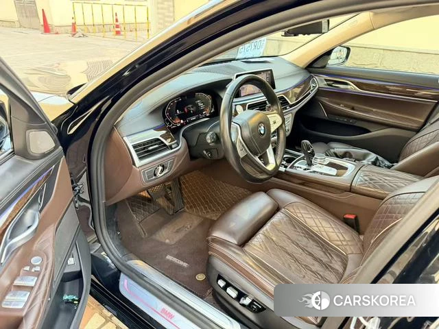 BMW 7 series 2021 Черный из Китая, фото 5