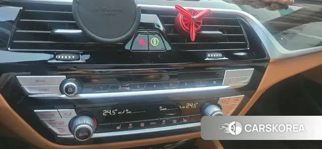 BMW 5 Series (G30) id 3660699 из Кореи 15