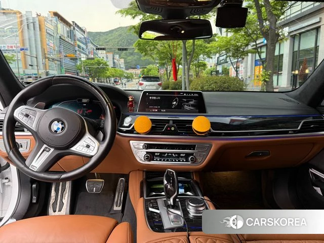 BMW 7 Series (G11) 2022 Белый из Кореи, фото 5