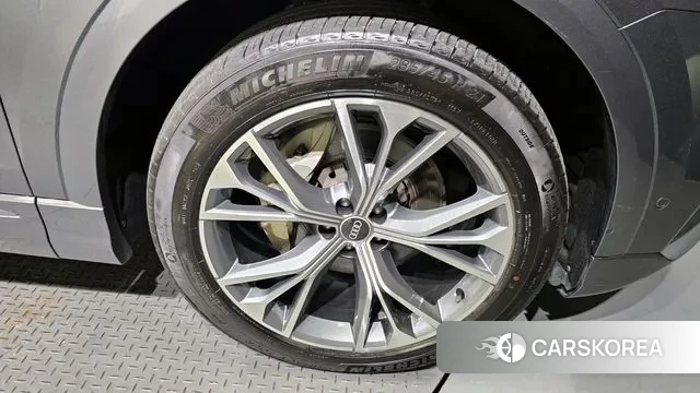 Audi Q8 (4M) id 2969749 из Кореи 15