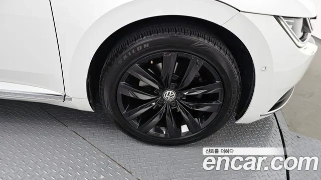 Volkswagen Arteon id 2896634 из Кореи 15