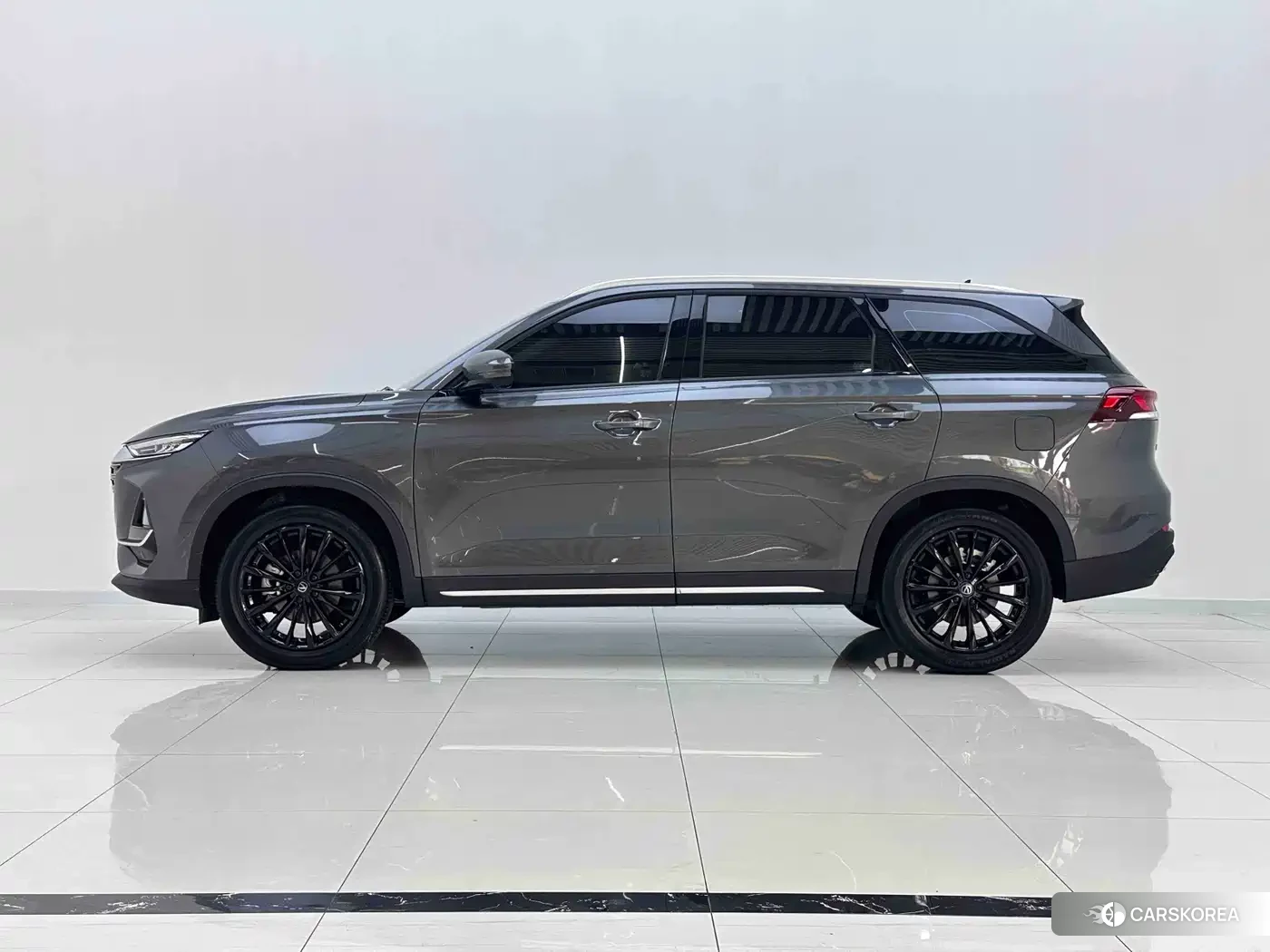 Chang'an CS75 2025 Silver/gray из Китая, фото 5