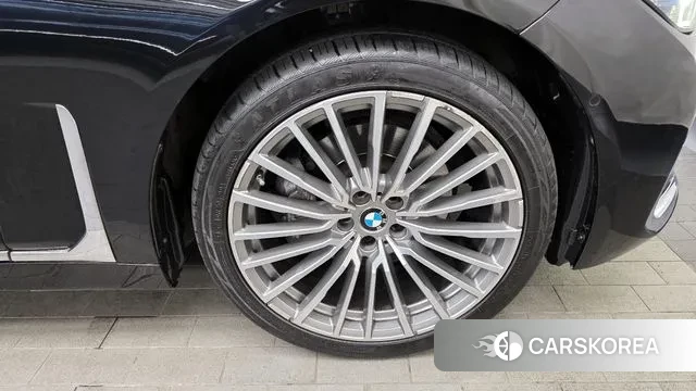 BMW 7 Series (G11) id 3692156 из Кореи 15