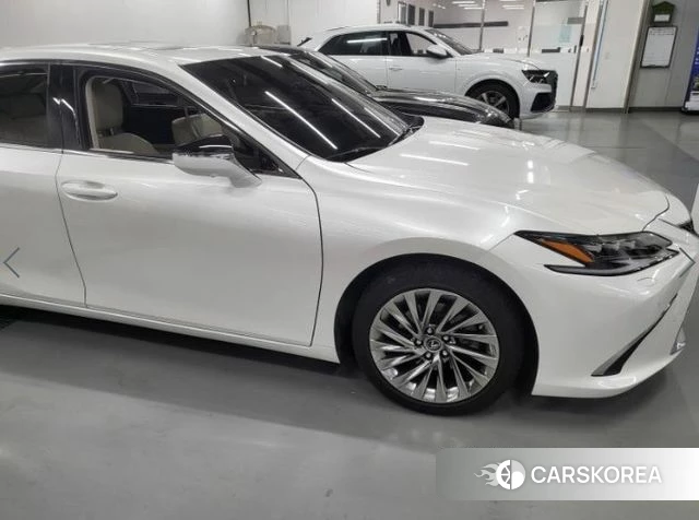 Lexus ES300h 7th generation id 4388532 из Кореи 7