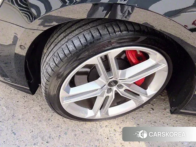 Audi S8 (D5) id 3100658 из Кореи 15