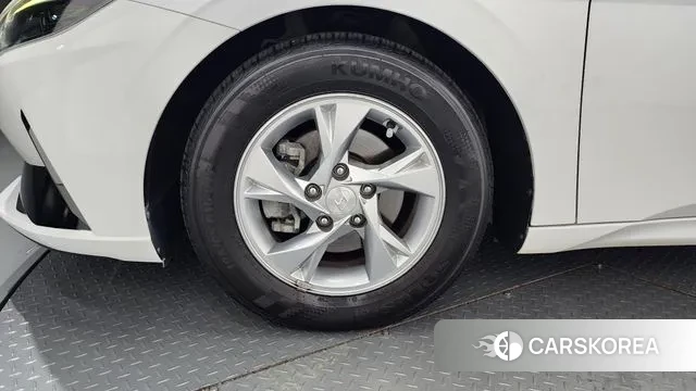 Hyundai Avante (CN7) id 3054287 из Кореи 15