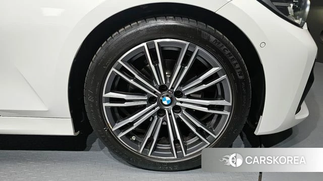 BMW 3 Series (G20) id 3859675 из Кореи 15