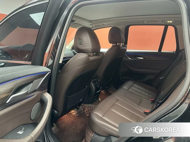 BMW X3 2021 Черный из Китая, фото 5