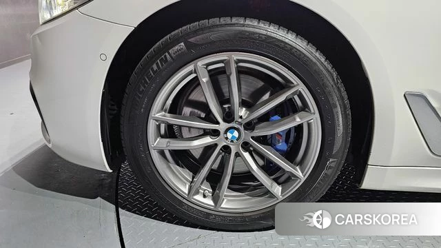 BMW 5 Series (G30) id 4318278 из Кореи 29