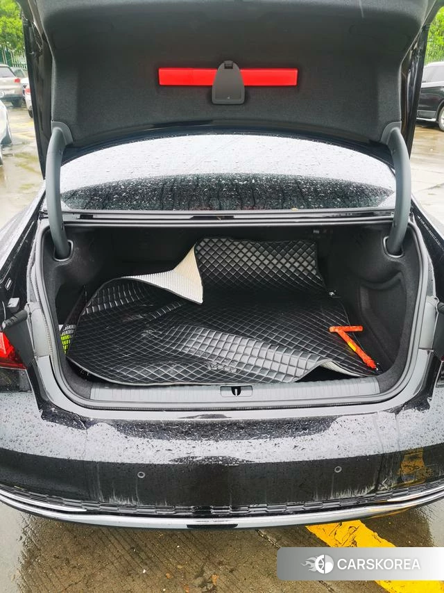 Audi A7L id 4238997 из Китая 23