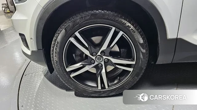 Volvo XC40 id 3474488 из Кореи 15