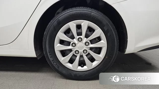 Kia Come New K3 id 3573954 из Кореи 15