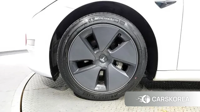 Tesla Model 3 id 3411971 из Кореи 15