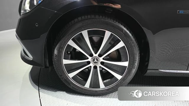 Mercedes-Benz E-Class W213 id 4429306 из Кореи 26
