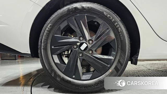 Hyundai Avante Hybrid (CN7) id 4488744 из Кореи 25