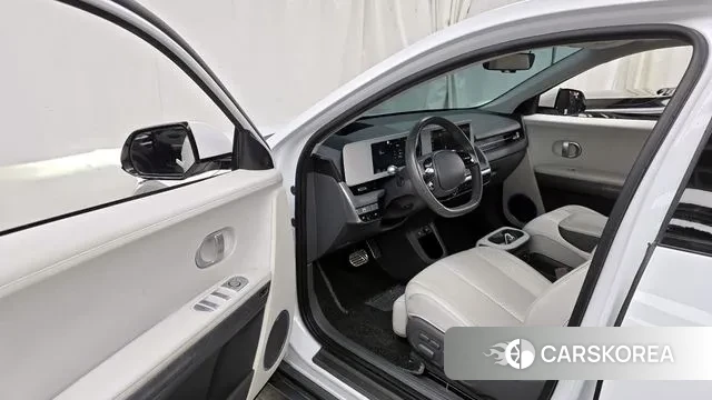 Hyundai Ionic 5 id 3488495 из Кореи 15