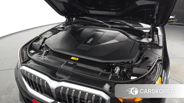 BMW i5 (G60) id 3689528 из Кореи 15