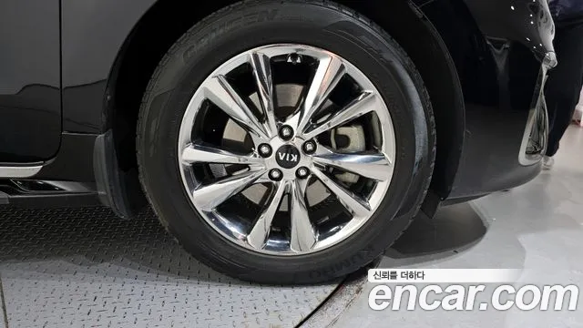 Kia The New Carnival id 2808317 из Кореи 15