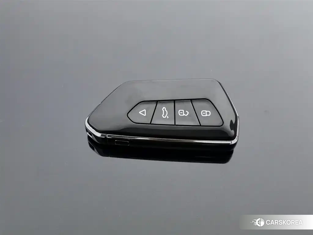 Toyota Ling Fang HARRIER id 4515352 из Китая 19