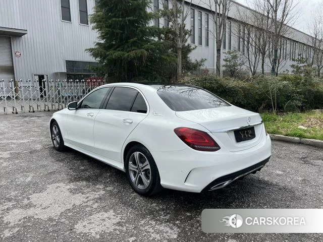 Mercedes-Benz Class C 2021 Белый из Китая, фото 6