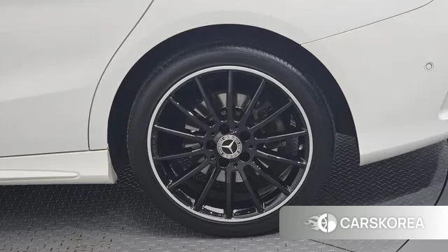 Mercedes-Benz CLA-Class C117 id 3107297 из Кореи 15