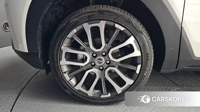 Ssangyong Torres id 3467558 из Кореи 15