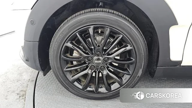 Mini Cooper Clubman id 3765299 из Кореи 15