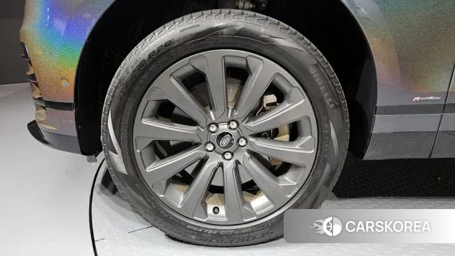 Land Rover Range Rover Velar id 3592038 из Кореи 15