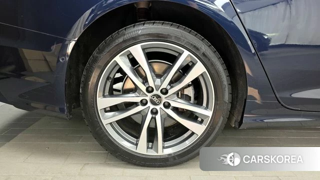 Audi A6 (C8) id 4401799 из Кореи 26