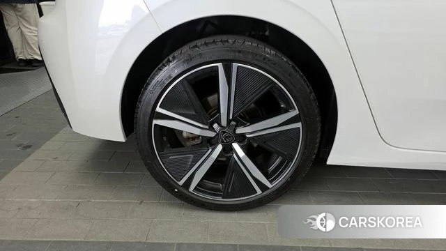 Peugeot 308 Third generation id 3964416 из Кореи 15