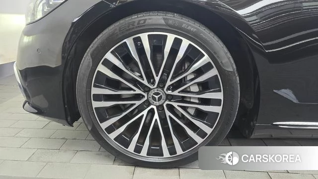 Mercedes-Benz S-Class W223 id 4707833 из Кореи 28