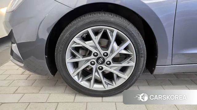 Hyundai The New Avante AD id 3728306 из Кореи 15