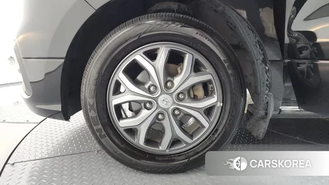 Hyundai The New Grand Starex id 3357099 из Кореи 15