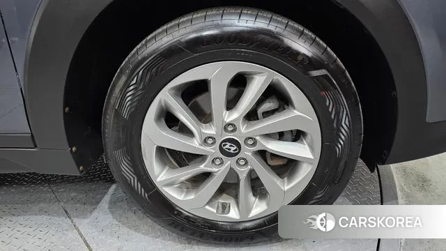 Hyundai All New Tucson id 3656747 из Кореи 15