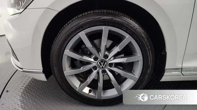 Volkswagen Passat GT (B8) id 3394862 из Кореи 15