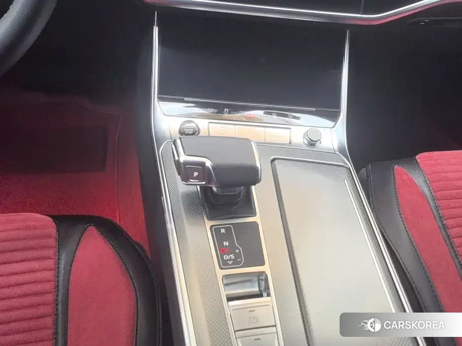Audi A6L id 4553714 из Китая 11