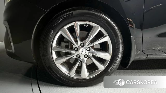 Kia The New Carnival id 4180283 из Кореи 15