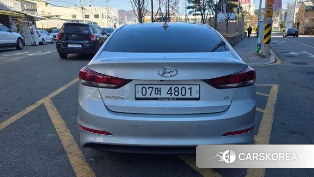 Hyundai Avante AD id 3449784 из Кореи 14